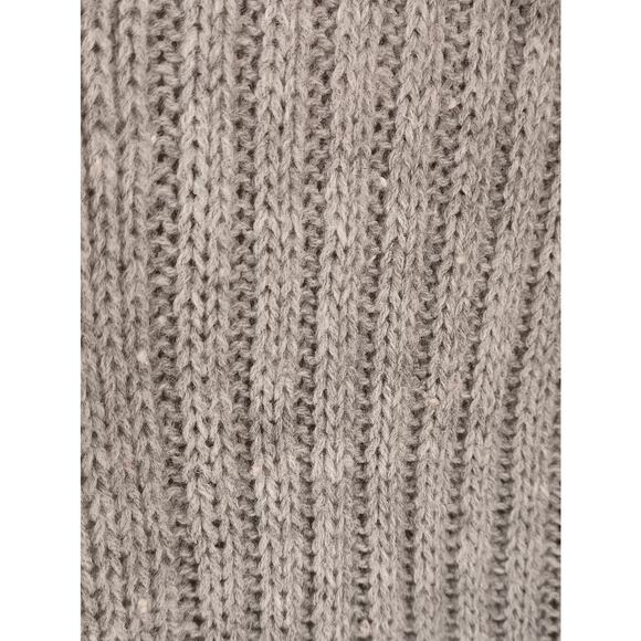 Women's Gray Infinity Scarf 56 in - Picture 3 of 3